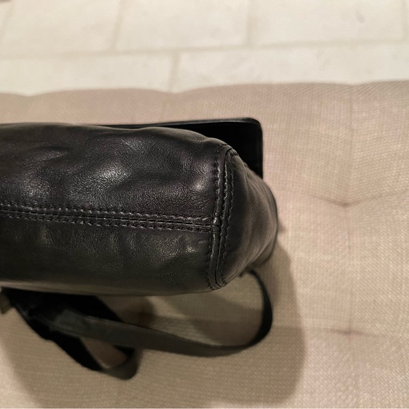 CHANEL Belt Bag in vintage condition - Picture 8 of 16